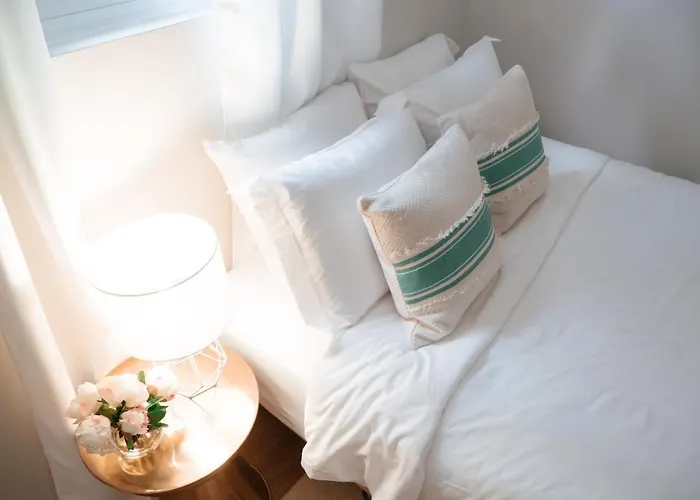 Calm & Well-equipped 2br Chicago - Cozy Apartment