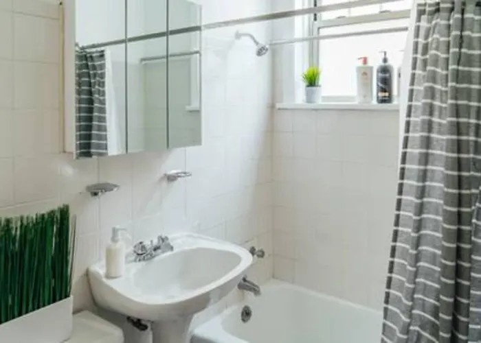 Apartment Calm & Well-equipped 2br Chicago - Cozy